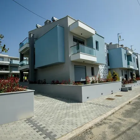Itaka - Halkidiki Com *